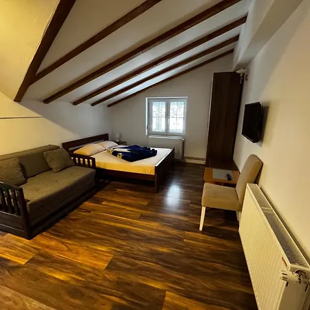 Srebrna Pahulja 公寓